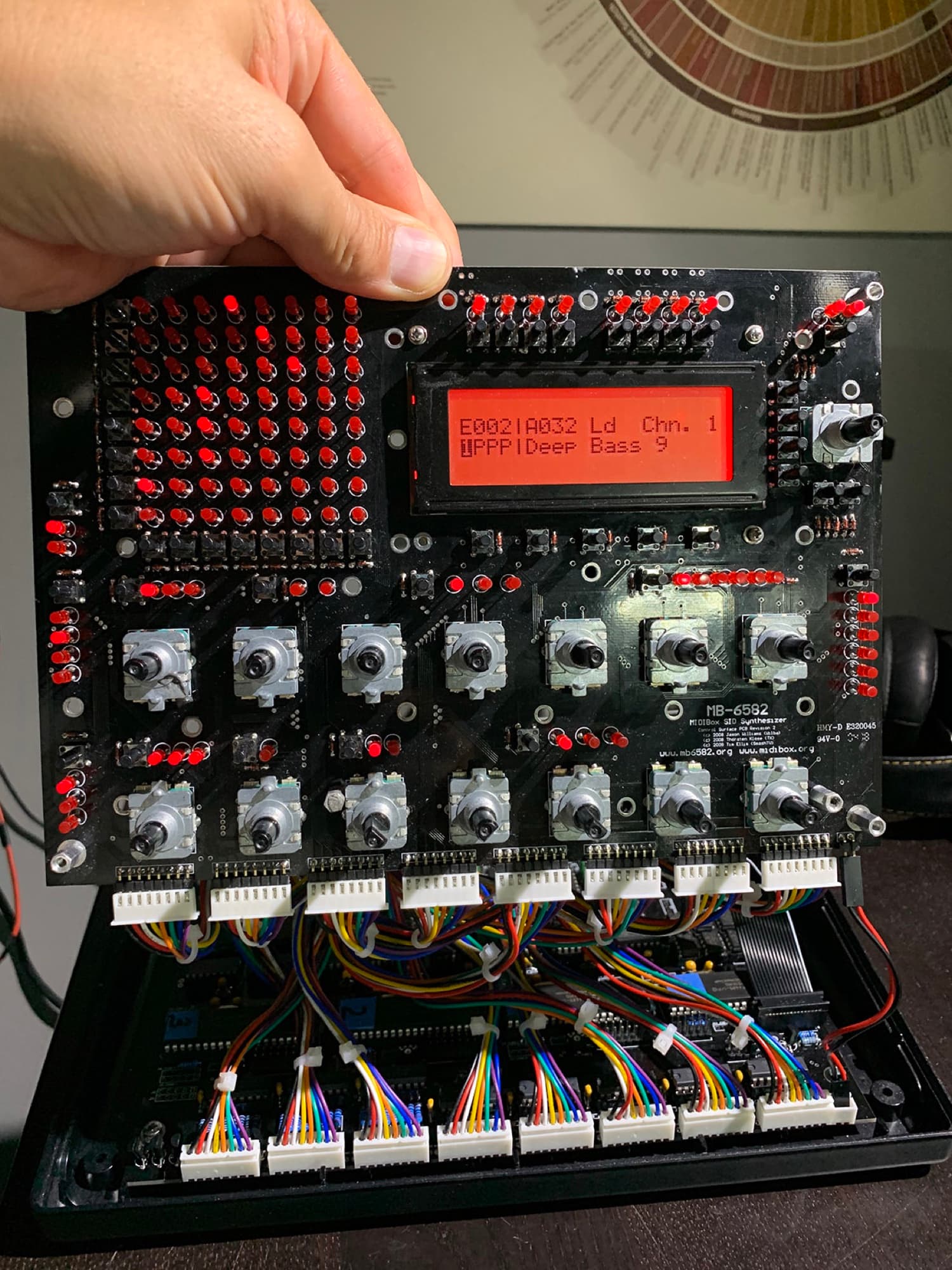 The MB-6582 opened up